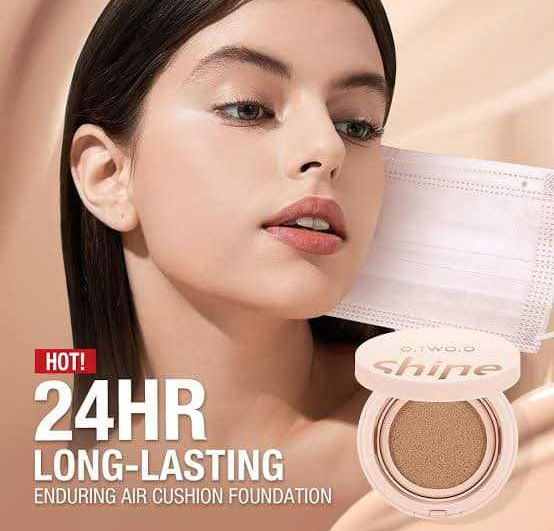   O.TWO.O SHINE Air Cushion BB Cream Foundation